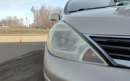 Nissan Tiida, 2010 год, 600 000 рублей, 21 фотография