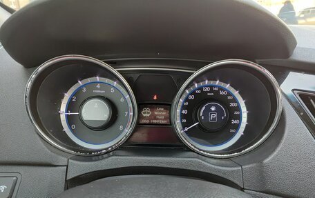 Hyundai Sonata VI, 2010 год, 959 800 рублей, 16 фотография