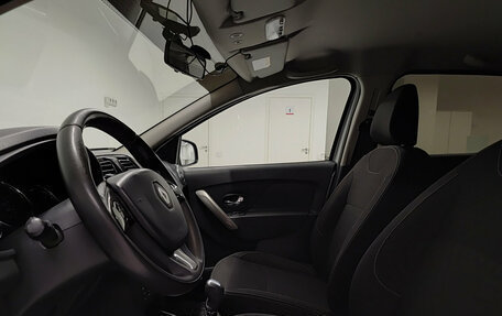 Renault Sandero II рестайлинг, 2016 год, 643 000 рублей, 16 фотография