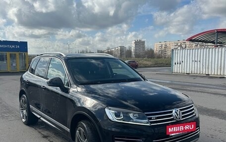 Volkswagen Touareg III, 2016 год, 2 600 000 рублей, 3 фотография