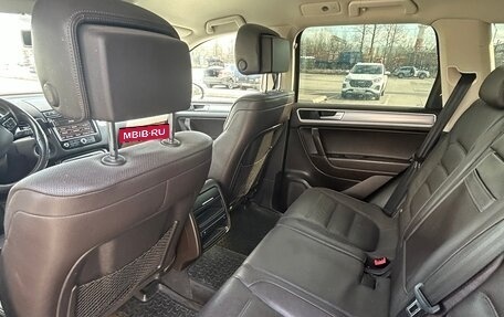 Volkswagen Touareg III, 2016 год, 2 600 000 рублей, 10 фотография