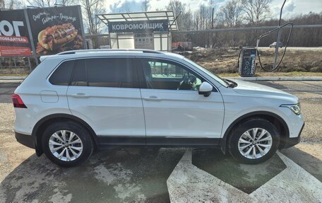 Volkswagen Tiguan II, 2021 год, 3 700 000 рублей, 11 фотография