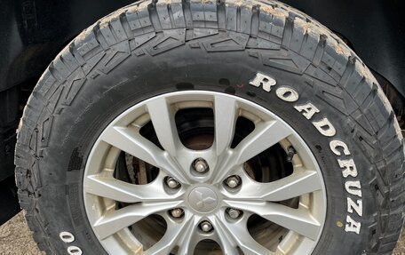 Mitsubishi Pajero Sport II рестайлинг, 2014 год, 2 500 000 рублей, 10 фотография