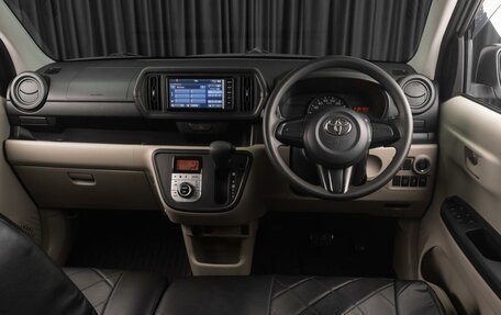 Toyota Passo III, 2016 год, 879 000 рублей, 6 фотография