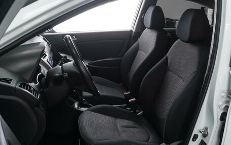 Hyundai Solaris II рестайлинг, 2014 год, 979 000 рублей, 10 фотография