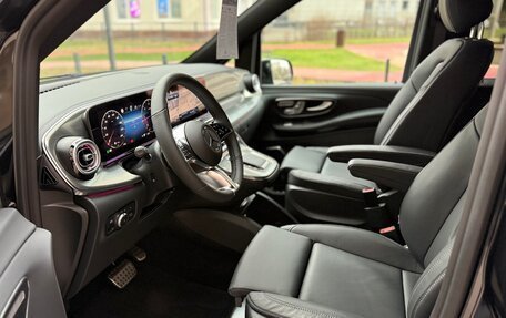 Mercedes-Benz V-Класс, 2025 год, 17 400 000 рублей, 9 фотография