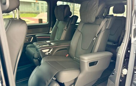 Mercedes-Benz V-Класс, 2025 год, 17 400 000 рублей, 13 фотография