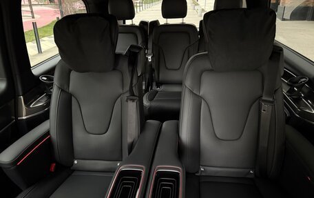 Mercedes-Benz V-Класс, 2025 год, 17 400 000 рублей, 33 фотография