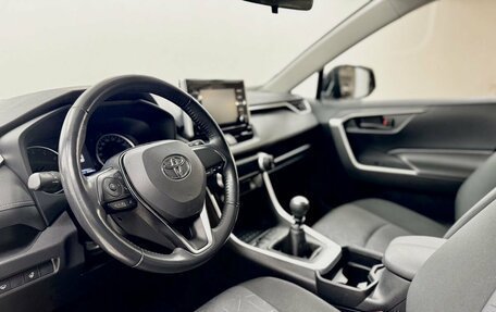 Toyota RAV4, 2021 год, 3 297 000 рублей, 7 фотография