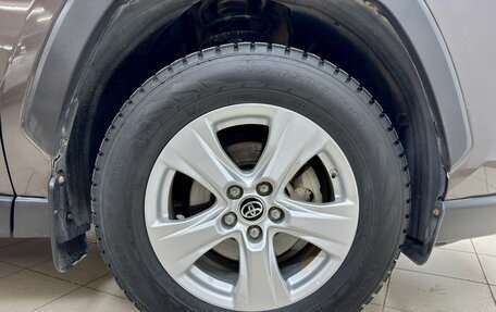 Toyota RAV4, 2021 год, 3 297 000 рублей, 16 фотография