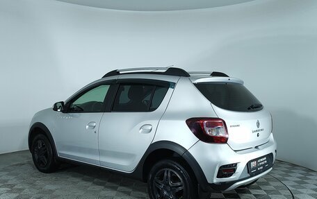 Renault Sandero II рестайлинг, 2018 год, 871 500 рублей, 5 фотография