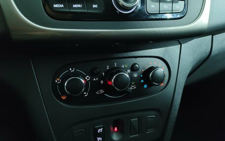 Renault Sandero II рестайлинг, 2018 год, 871 500 рублей, 15 фотография