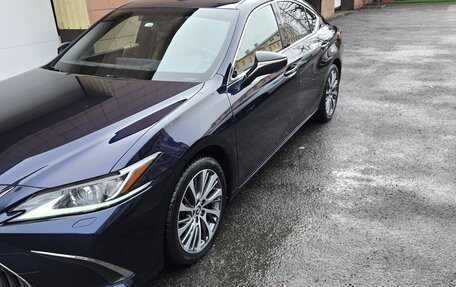 Lexus ES VII, 2021 год, 4 250 000 рублей, 1 фотография