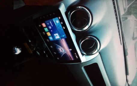 Renault Sandero I, 2013 год, 420 000 рублей, 2 фотография