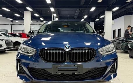 BMW 1 серия, 2022 год, 1 790 032 рублей, 2 фотография