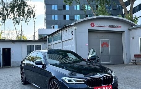 BMW 5 серия, 2020 год, 4 650 000 рублей, 1 фотография