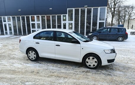 Skoda Rapid I, 2015 год, 289 000 рублей, 2 фотография