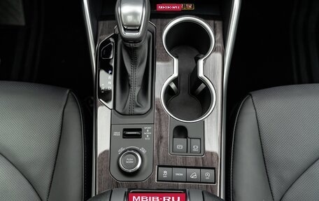 Toyota Highlander, 2026 год, 5 799 000 рублей, 23 фотография