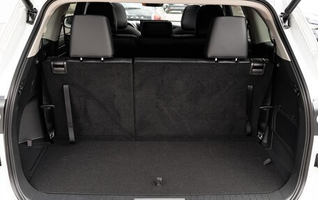 Toyota Highlander, 2026 год, 5 799 000 рублей, 40 фотография