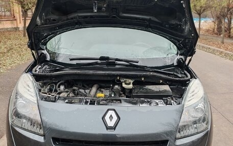 Renault Scenic III, 2011 год, 750 000 рублей, 6 фотография