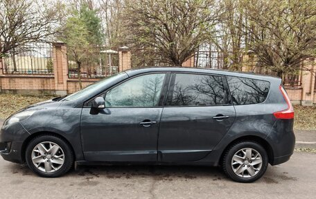 Renault Scenic III, 2011 год, 750 000 рублей, 11 фотография