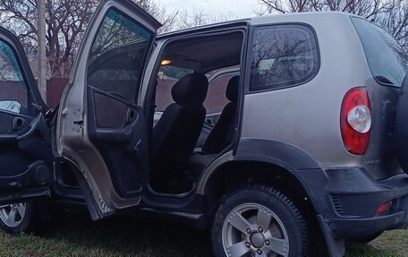 Chevrolet Niva I рестайлинг, 2009 год, 399 999 рублей, 3 фотография