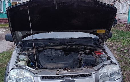 Chevrolet Niva I рестайлинг, 2009 год, 399 999 рублей, 8 фотография