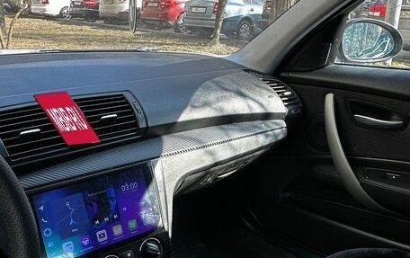 BMW 1 серия, 2009 год, 580 000 рублей, 19 фотография