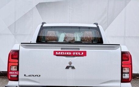 Mitsubishi Triton, 2025 год, 6 250 000 рублей, 11 фотография