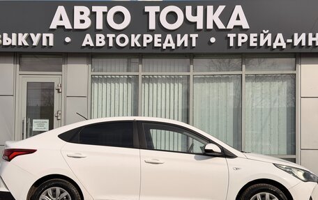 Hyundai Solaris II рестайлинг, 2021 год, 1 580 000 рублей, 5 фотография