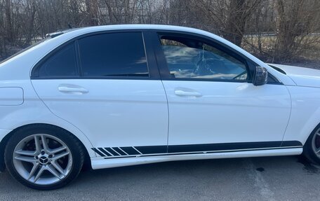 Mercedes-Benz C-Класс, 2013 год, 1 400 000 рублей, 4 фотография