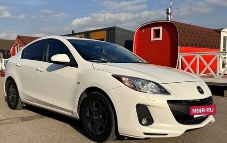 Mazda 3, 2012 год, 1 200 000 рублей, 2 фотография