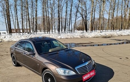 Mercedes-Benz S-Класс, 2012 год, 1 450 000 рублей, 2 фотография