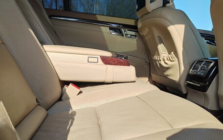 Mercedes-Benz S-Класс, 2012 год, 1 450 000 рублей, 32 фотография