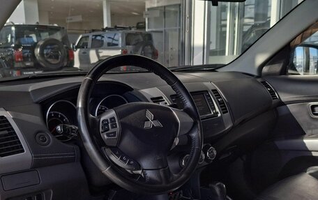 Mitsubishi Outlander III рестайлинг 3, 2012 год, 1 099 000 рублей, 18 фотография