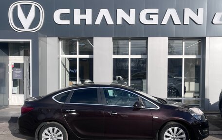 Opel Astra J, 2014 год, 720 000 рублей, 2 фотография