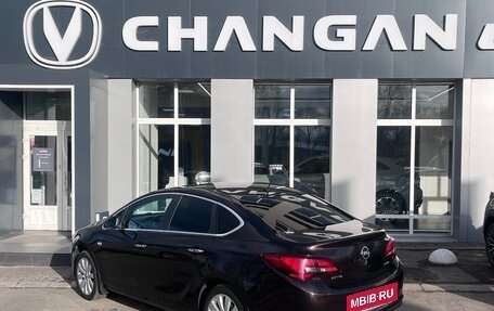 Opel Astra J, 2014 год, 720 000 рублей, 4 фотография