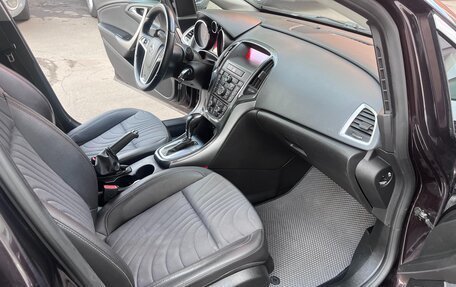 Opel Astra J, 2014 год, 720 000 рублей, 10 фотография