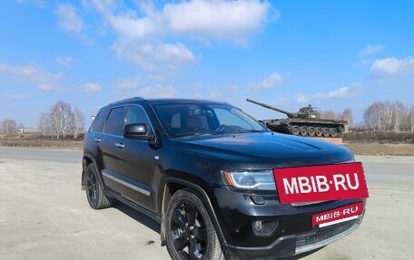 Jeep Grand Cherokee, 2011 год, 1 900 000 рублей, 2 фотография