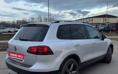 Volkswagen Touareg III, 2012 год, 1 890 000 рублей, 3 фотография