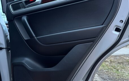 Volkswagen Touareg III, 2012 год, 1 890 000 рублей, 9 фотография