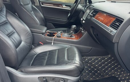 Volkswagen Touareg III, 2012 год, 1 890 000 рублей, 11 фотография