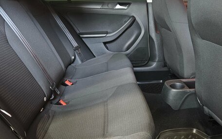 Volkswagen Jetta VI, 2015 год, 1 155 000 рублей, 14 фотография