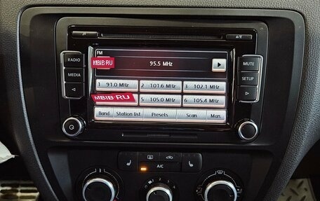 Volkswagen Jetta VI, 2015 год, 1 155 000 рублей, 11 фотография