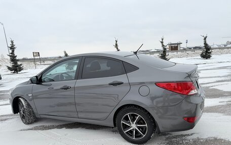 Hyundai Solaris II рестайлинг, 2014 год, 1 060 000 рублей, 3 фотография
