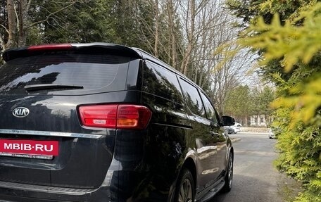 KIA Carnival III, 2020 год, 2 500 000 рублей, 6 фотография