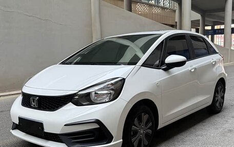 Honda Fit, 2022 год, 1 300 123 рублей, 3 фотография