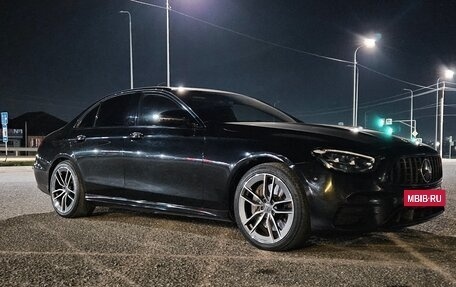 Mercedes-Benz E-Класс, 2020 год, 3 300 000 рублей, 2 фотография