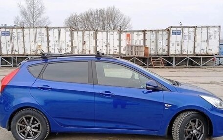 Hyundai Solaris II рестайлинг, 2012 год, 800 000 рублей, 5 фотография