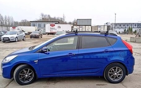 Hyundai Solaris II рестайлинг, 2012 год, 800 000 рублей, 4 фотография